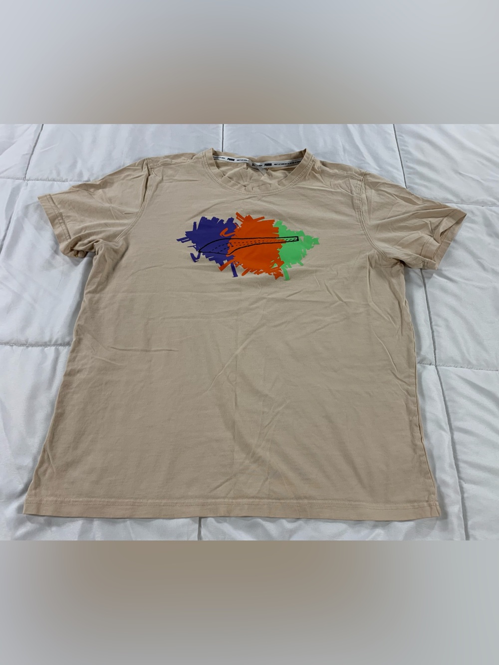 Pre loved PUMA shirt mens size L